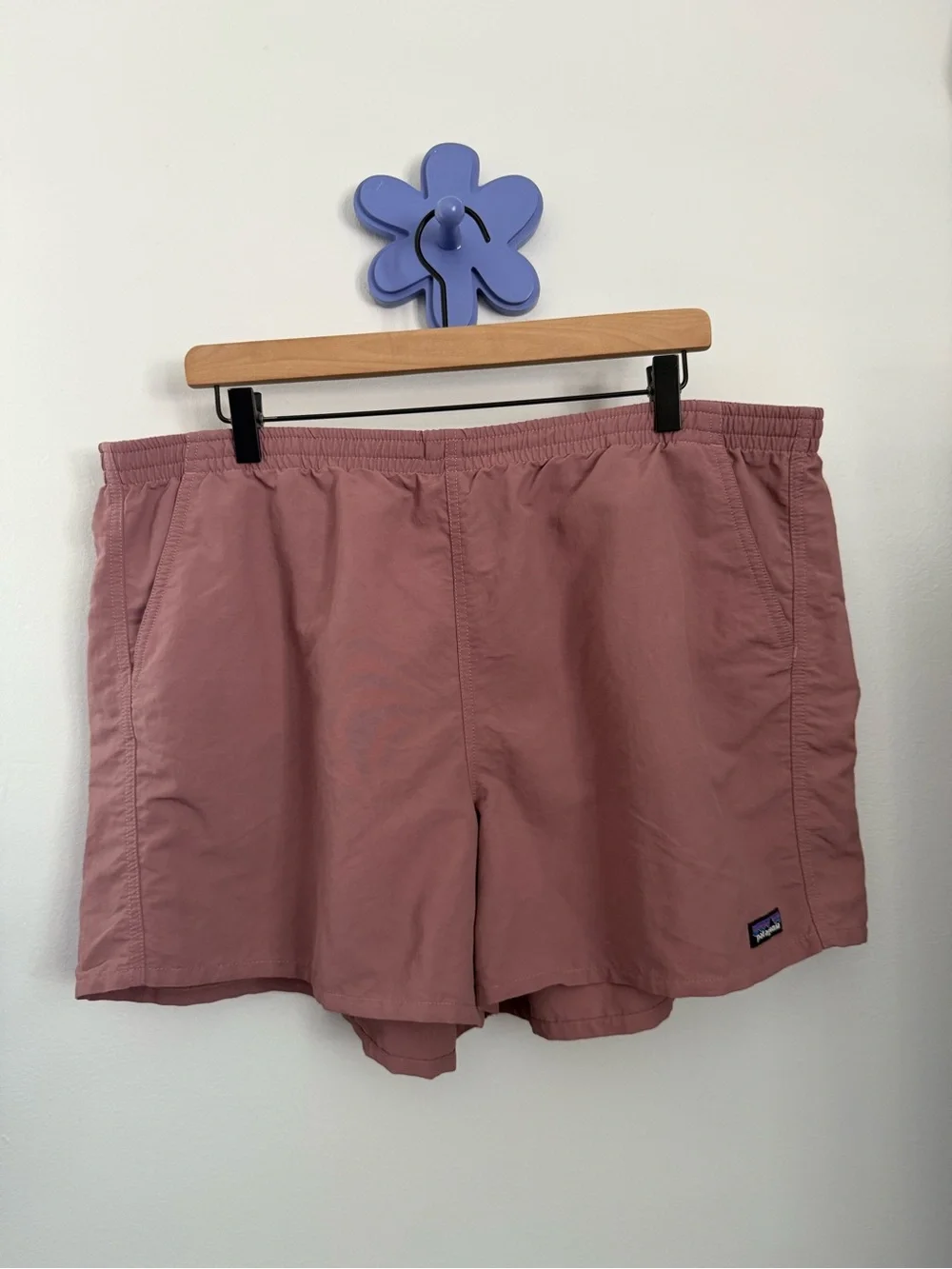 Patagonia Womens XXL Baggies Shorts Evening Mauve Outdoor Active Hike Travel